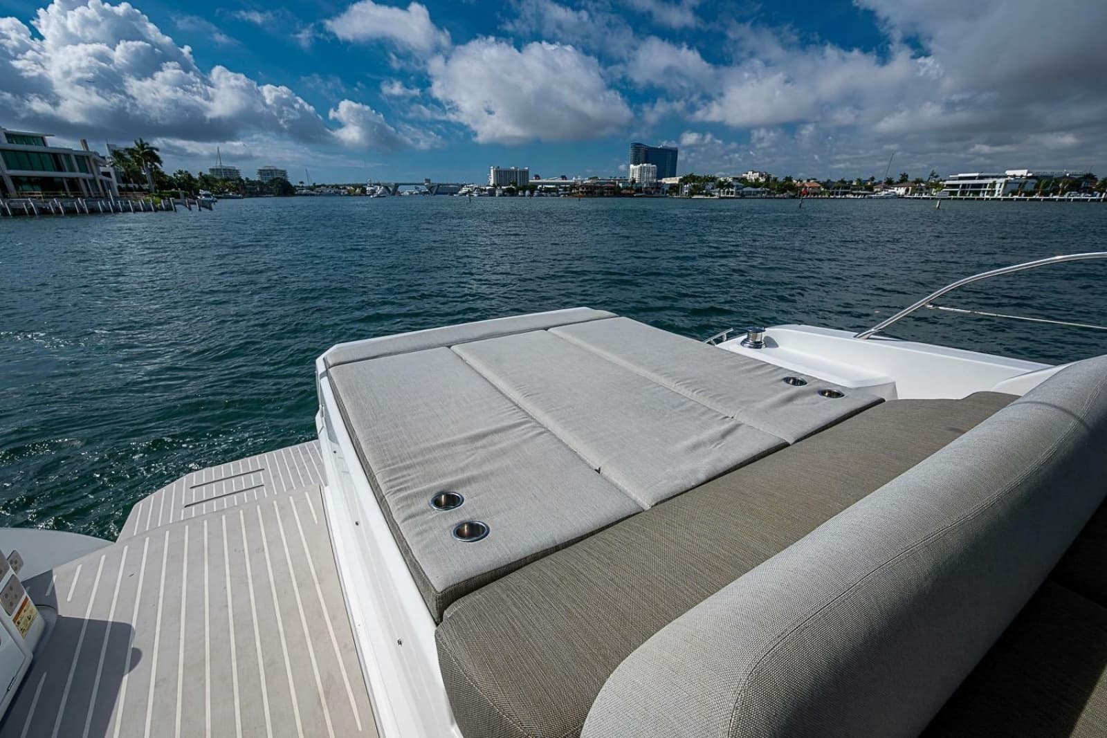 2019 Azimut Atlantis 51