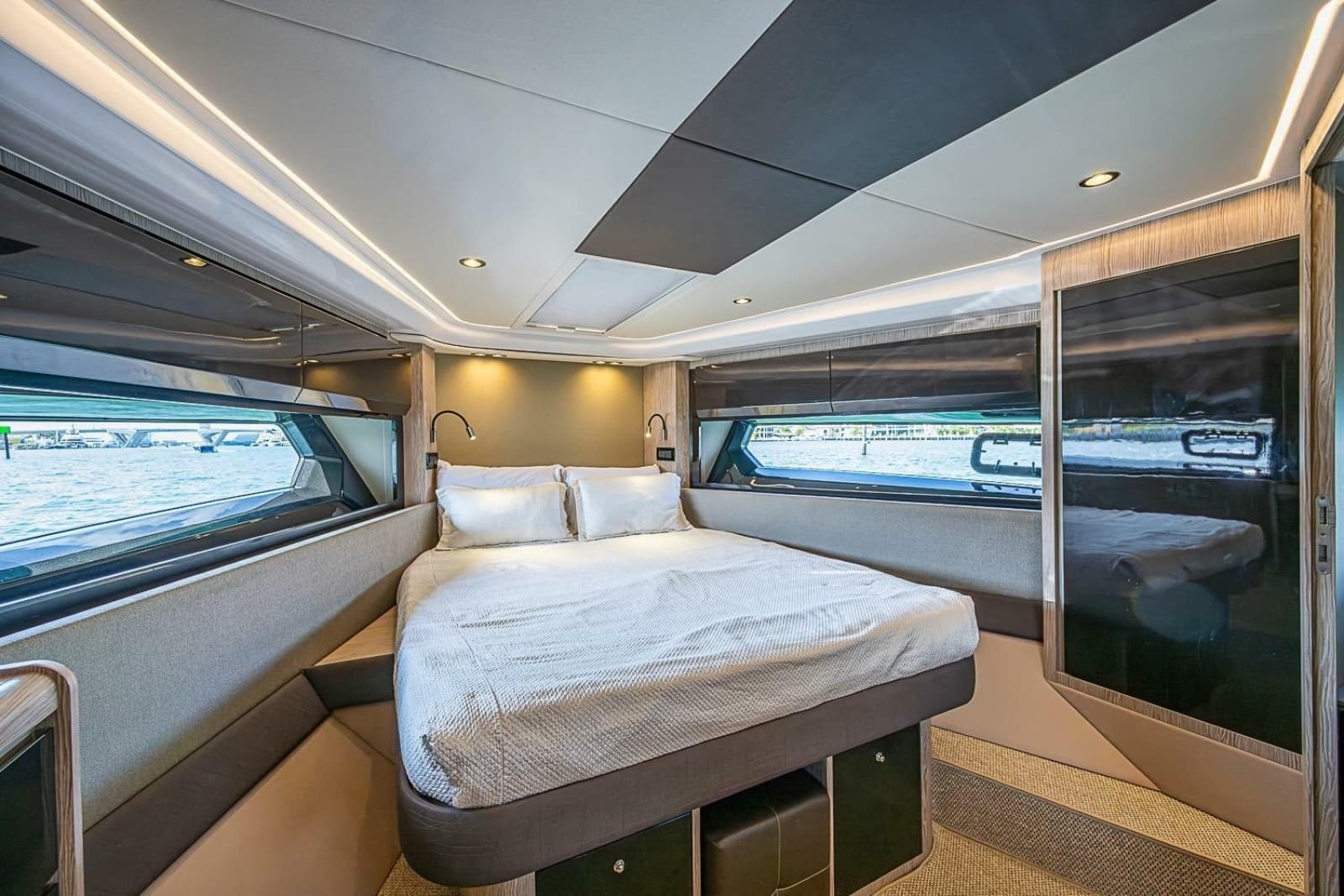 2019 Azimut Atlantis 51