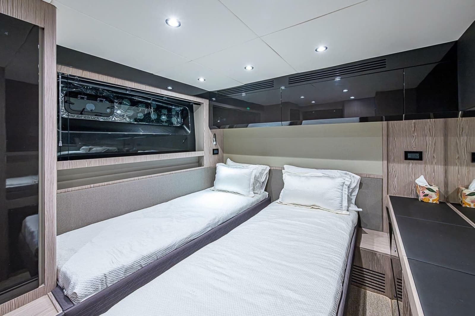 2019 Azimut Atlantis 51