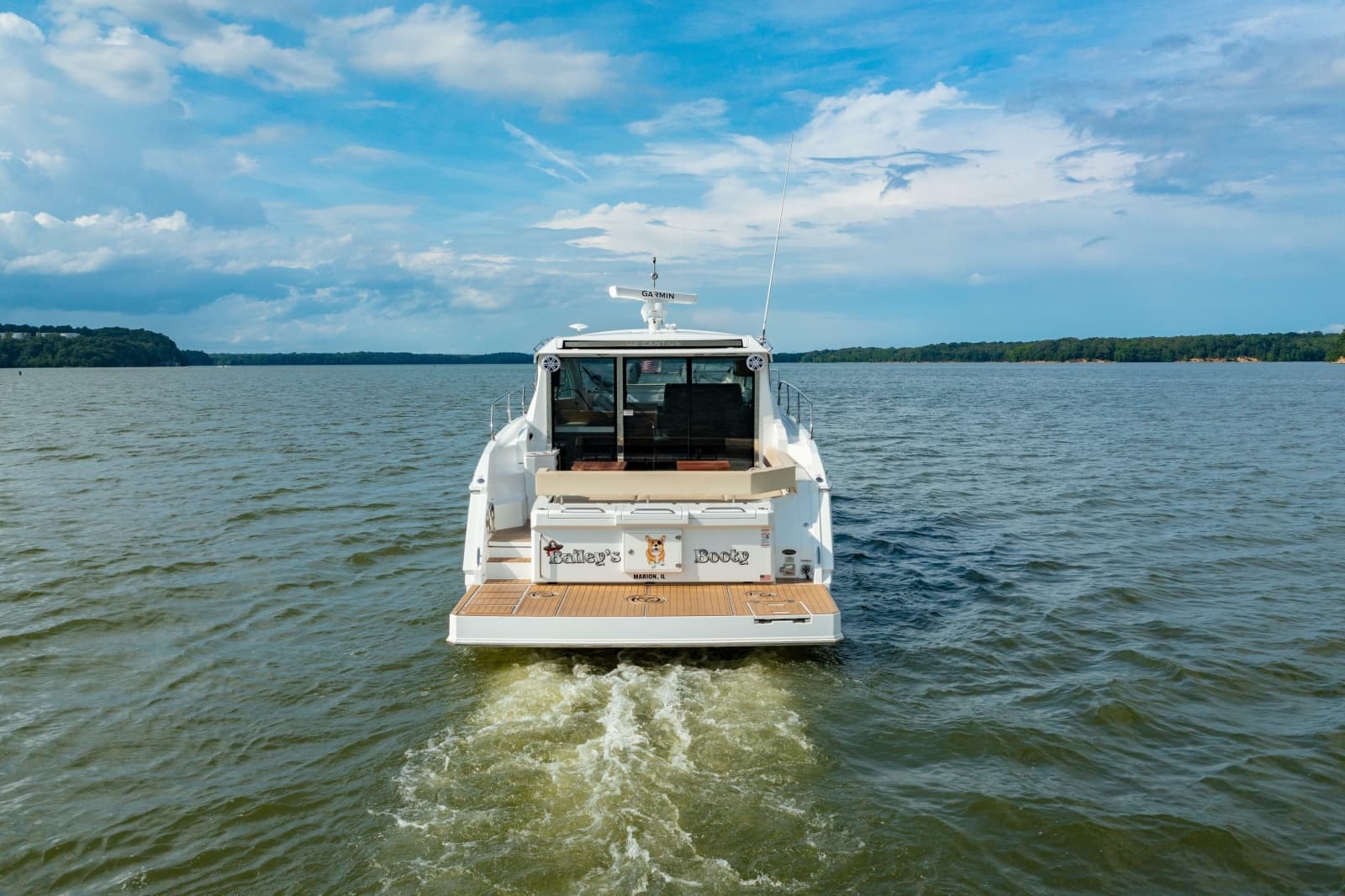 2019 Cruisers Yachts 42 Cantius