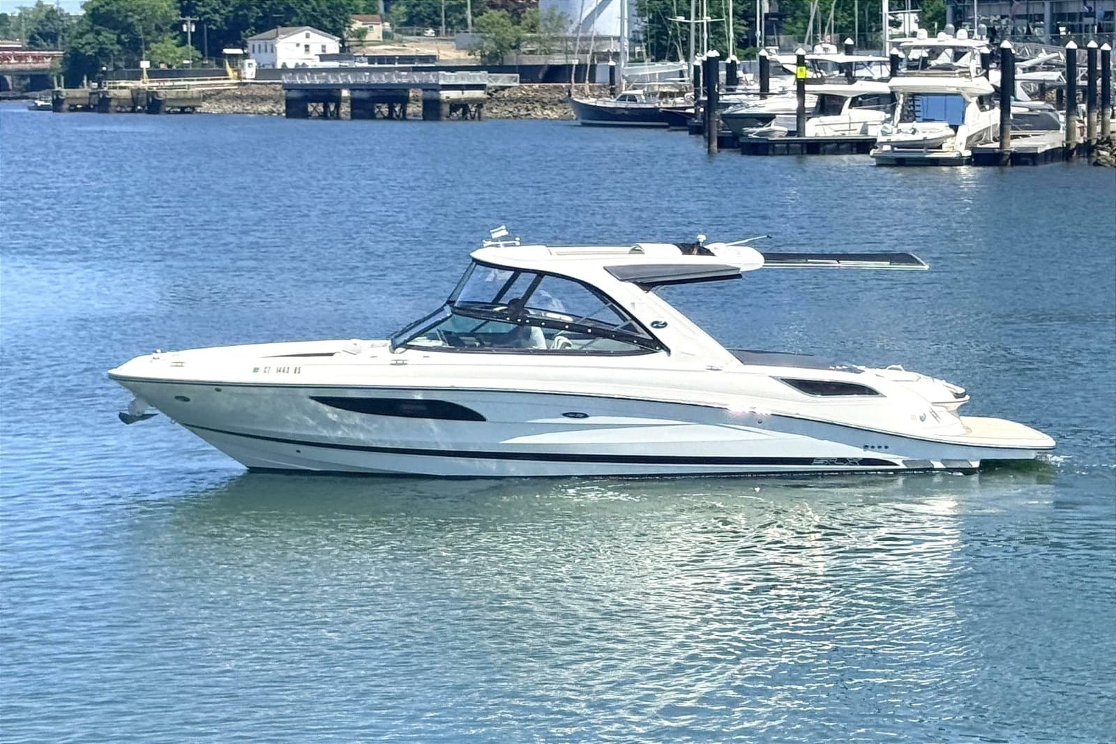 2016 Sea Ray SLX 350