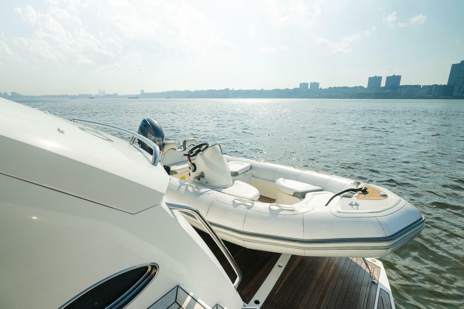 2016 Sunseeker Manhattan 65