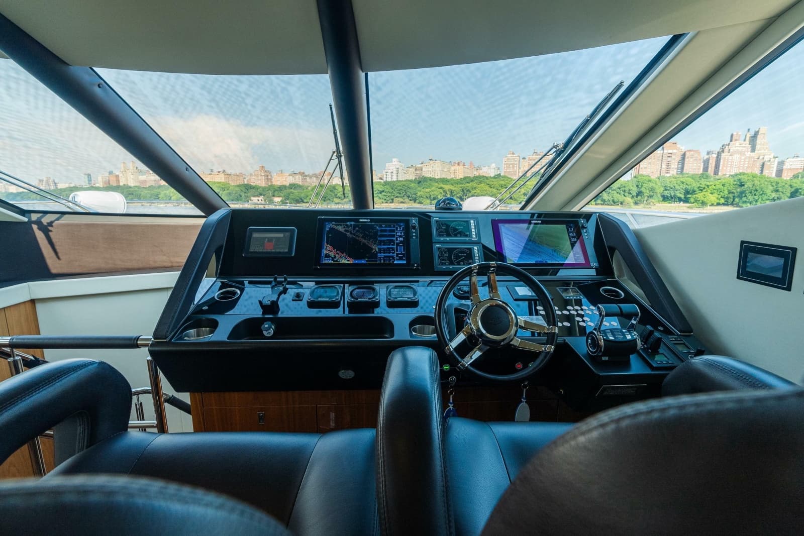 2016 Sunseeker Manhattan 65