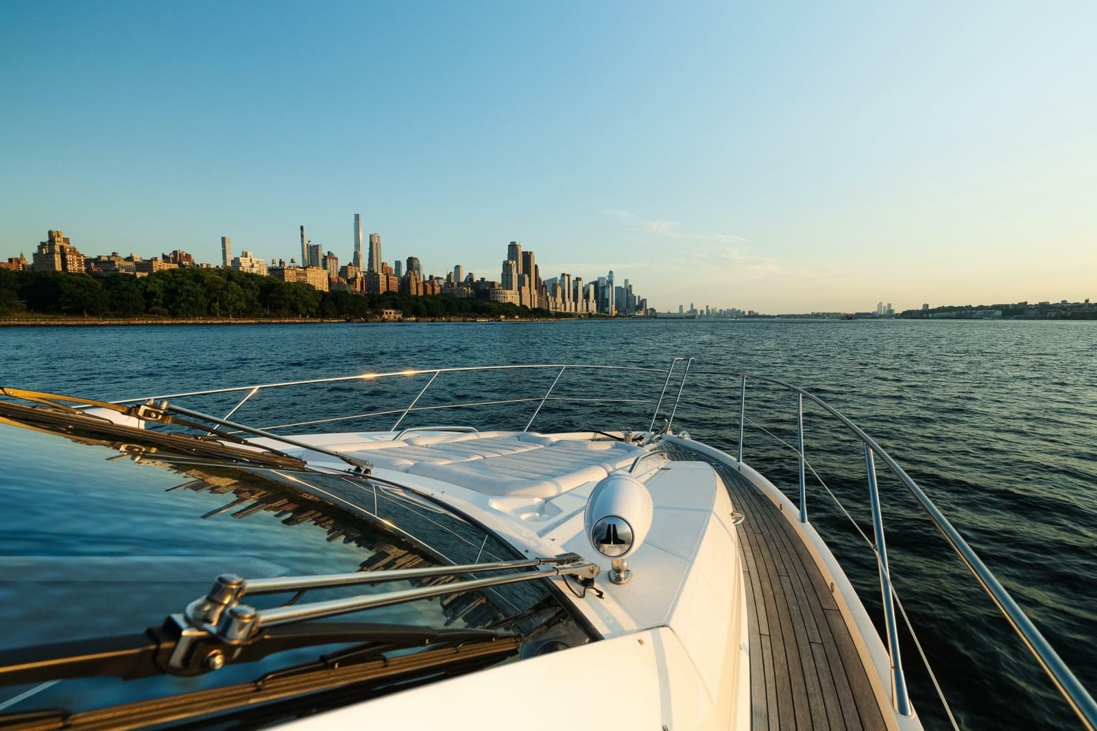 2016 Sunseeker Manhattan 65