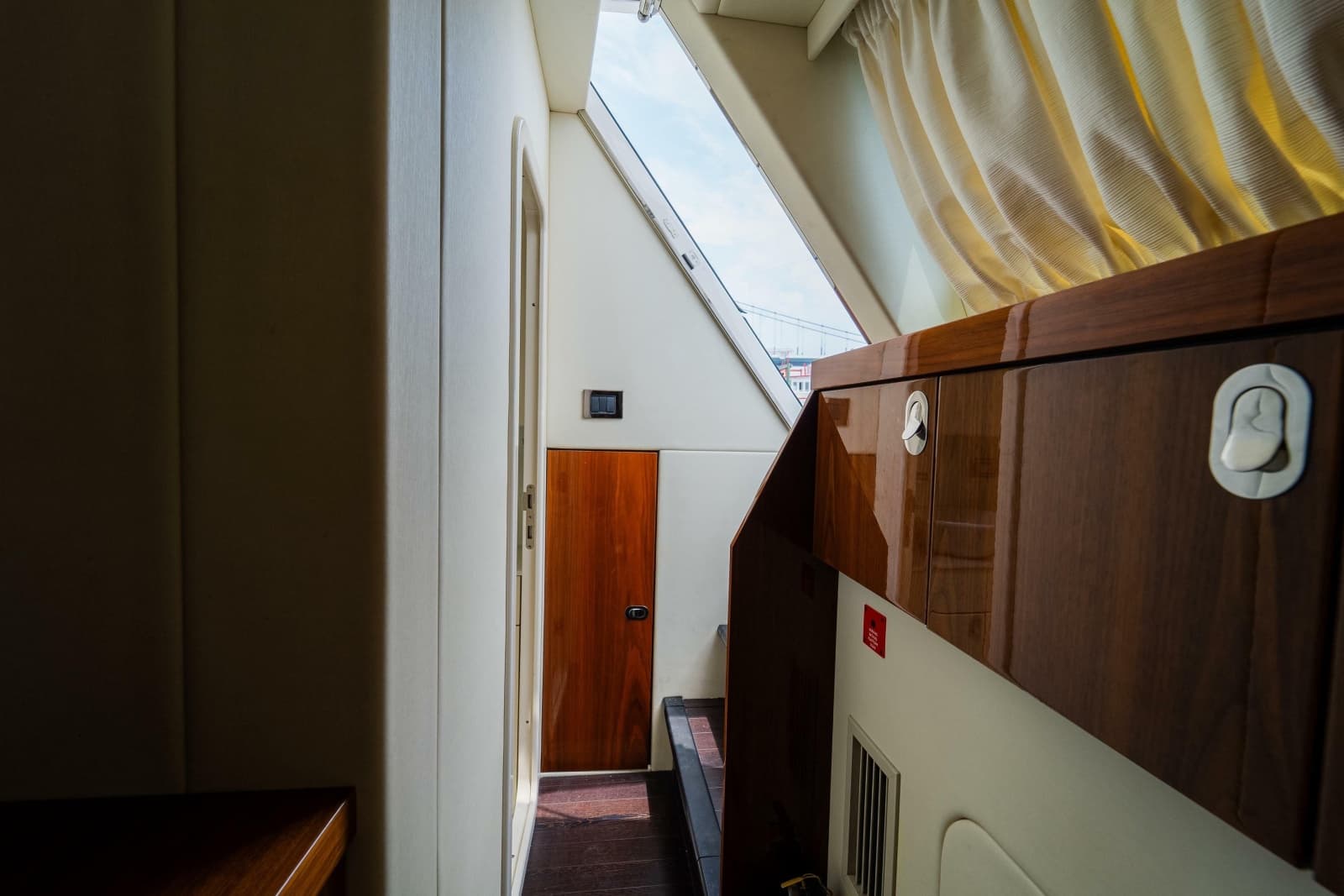 2016 Sunseeker Manhattan 65