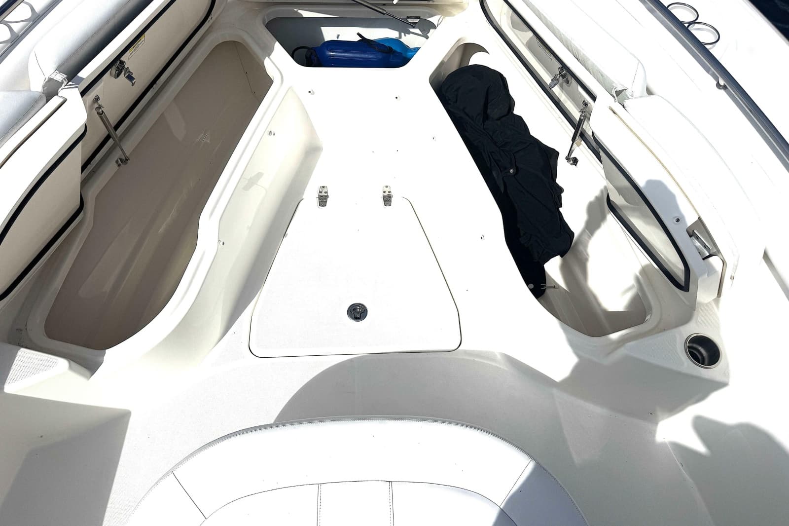 2014 Boston Whaler 350 Outrage