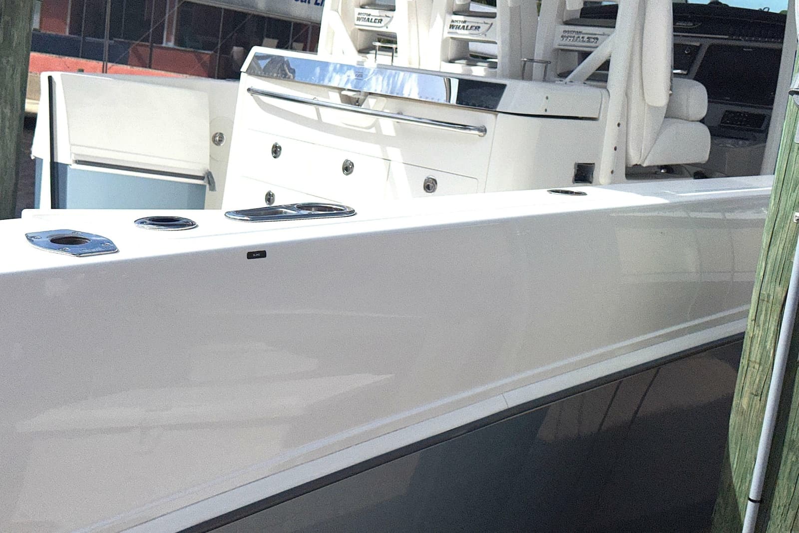 2014 Boston Whaler 350 Outrage