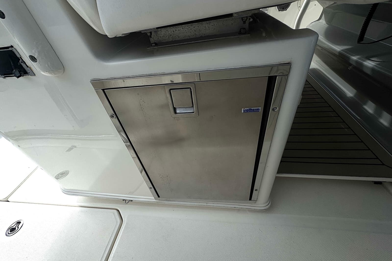 2014 Boston Whaler 350 Outrage