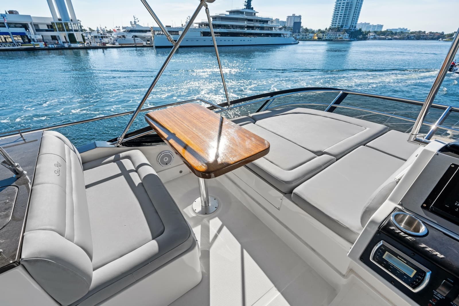 2014 Sea Ray 510 Fly