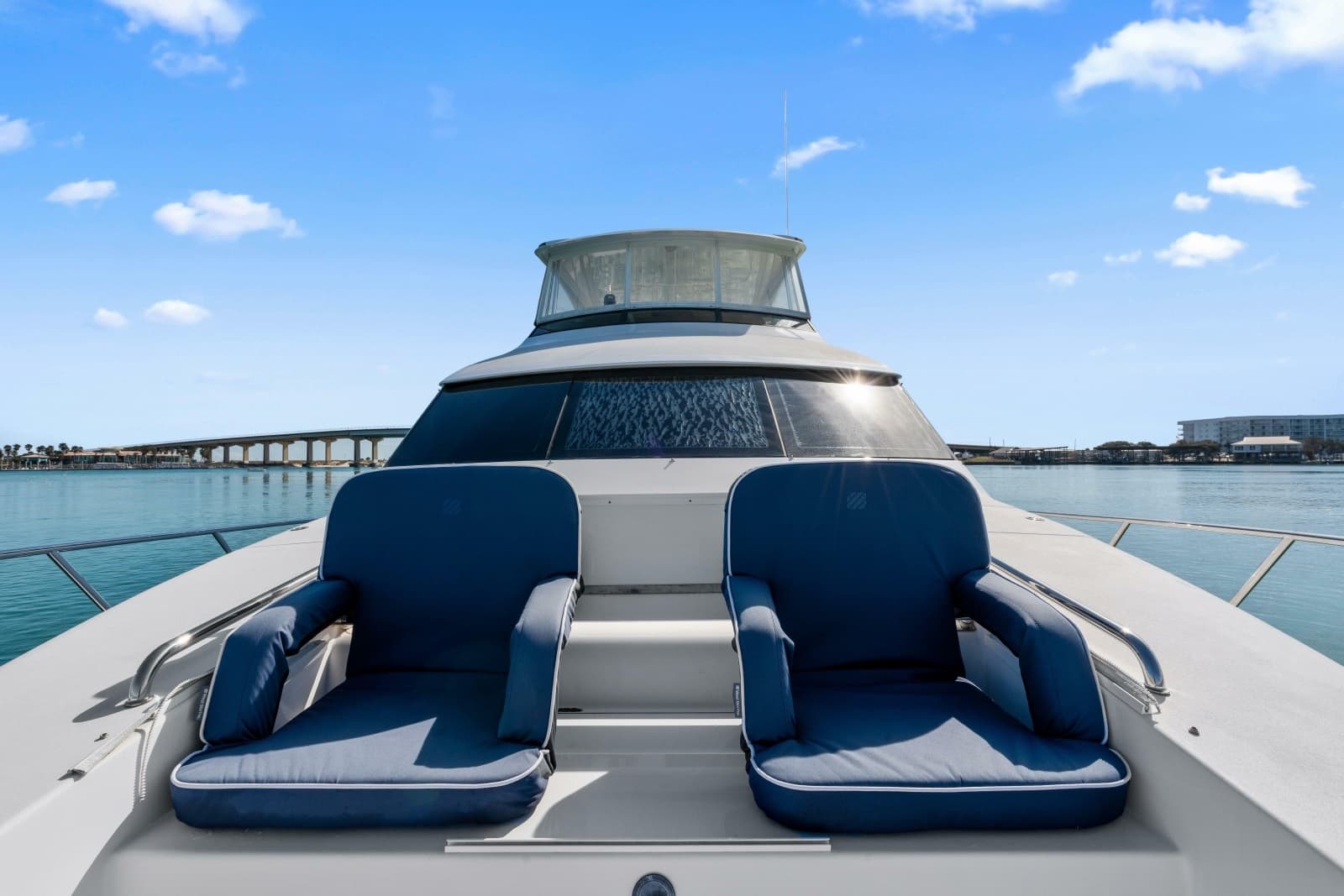 2013 Hatteras 60 Motor Yacht