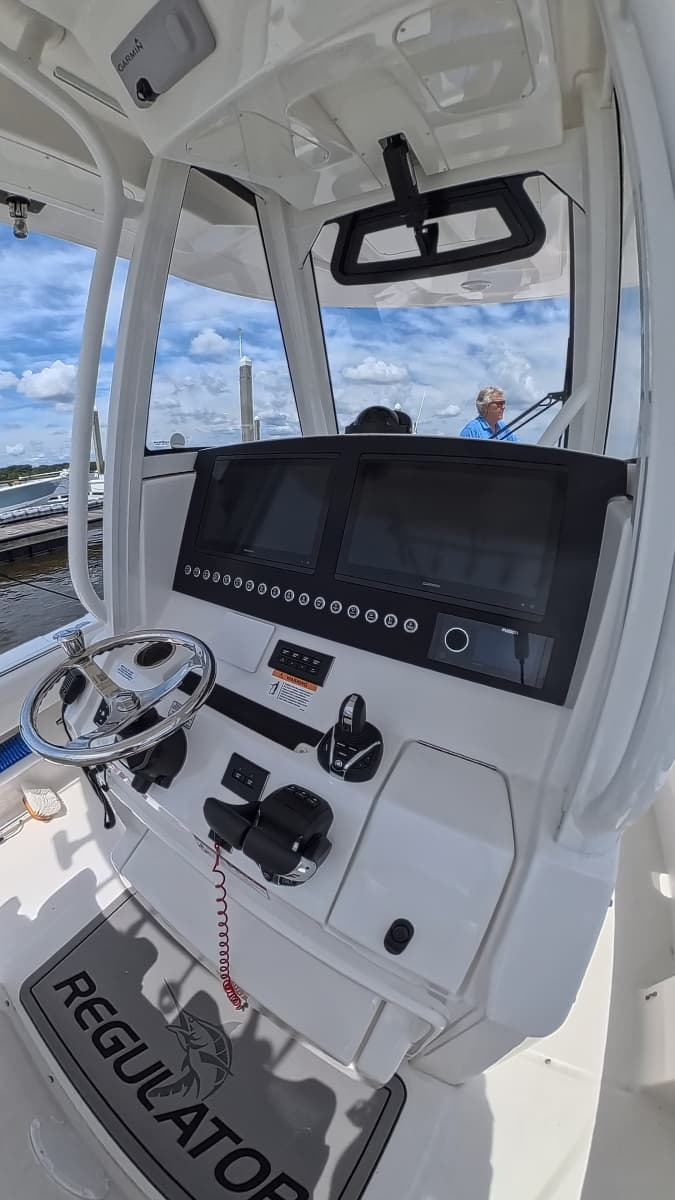 2025 Regulator Center Console