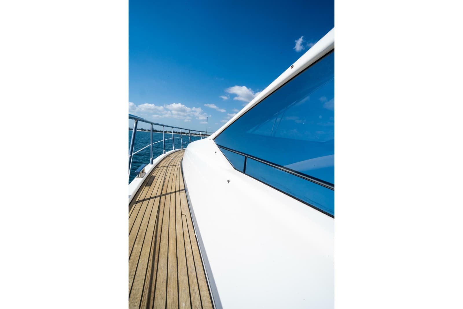 2011 Azimut 70