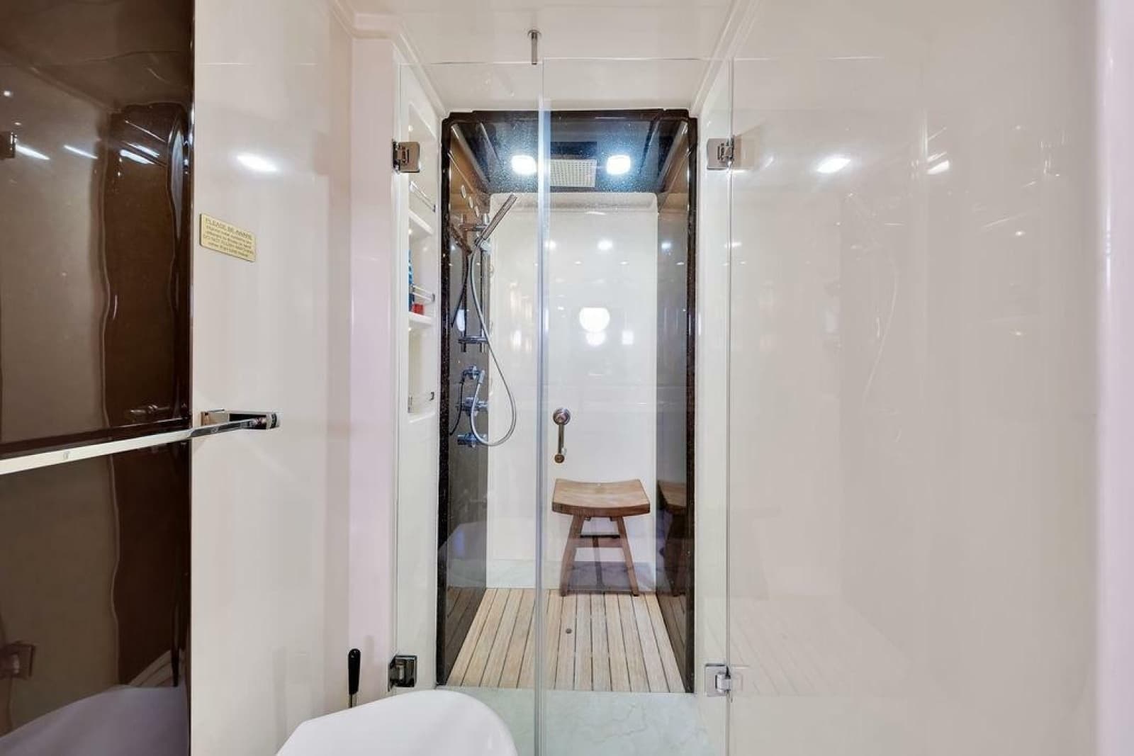 2011 Azimut 70