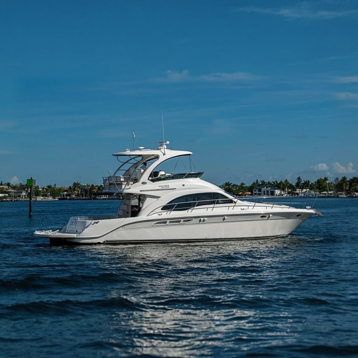 2010 Sea Ray 52 Sedan Bridge