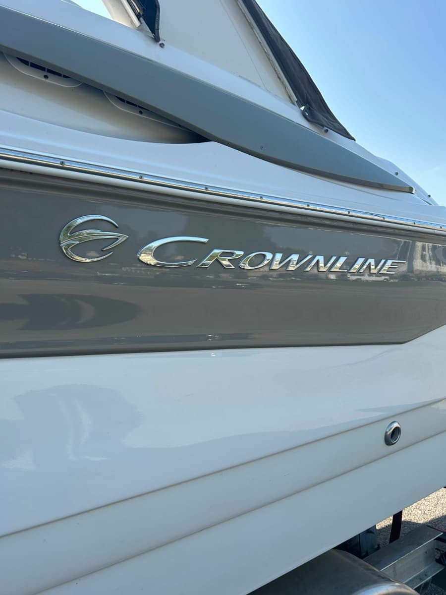 2008 Crownline 300 LS