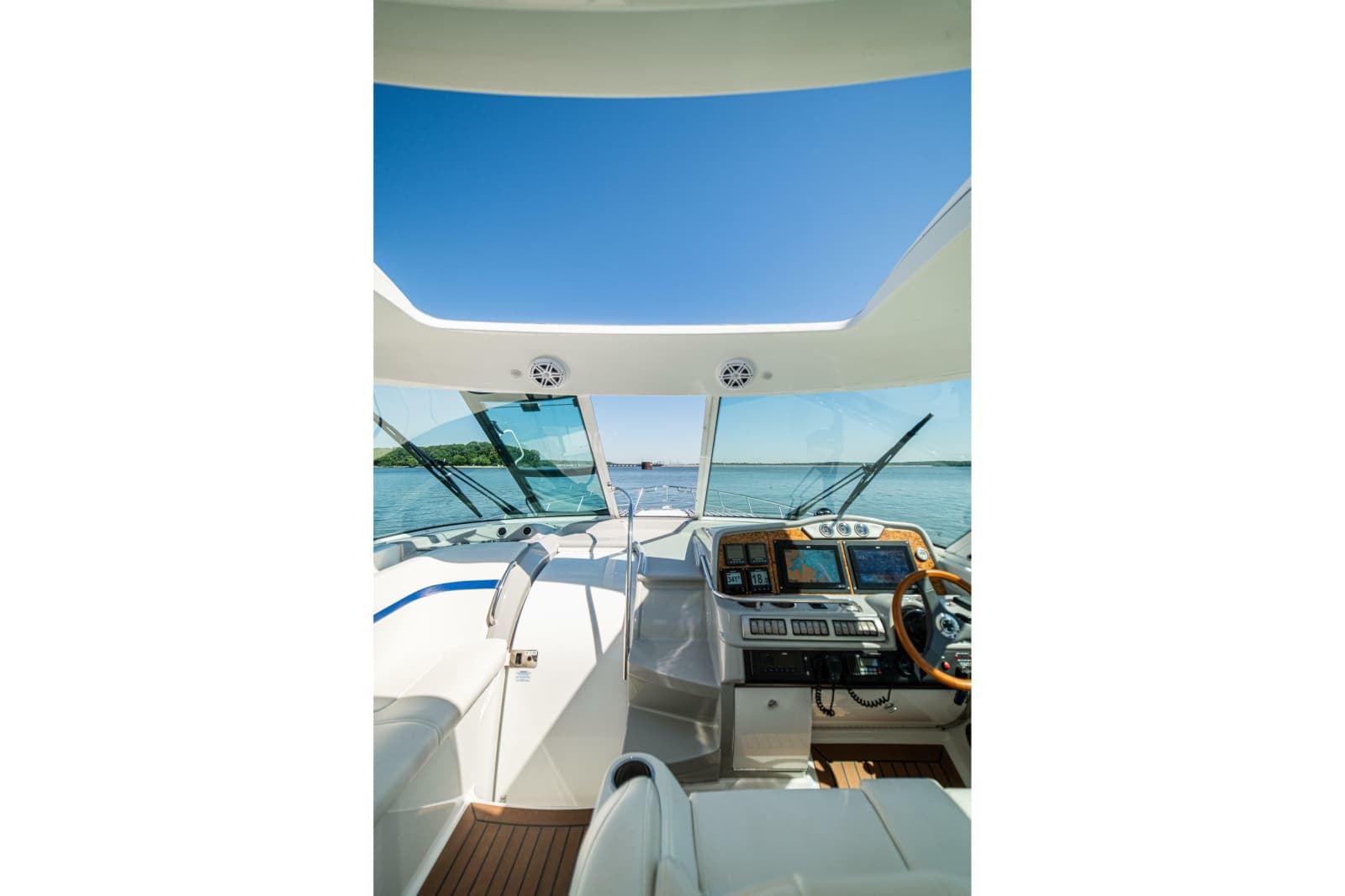 2008 Formula 45 Yacht