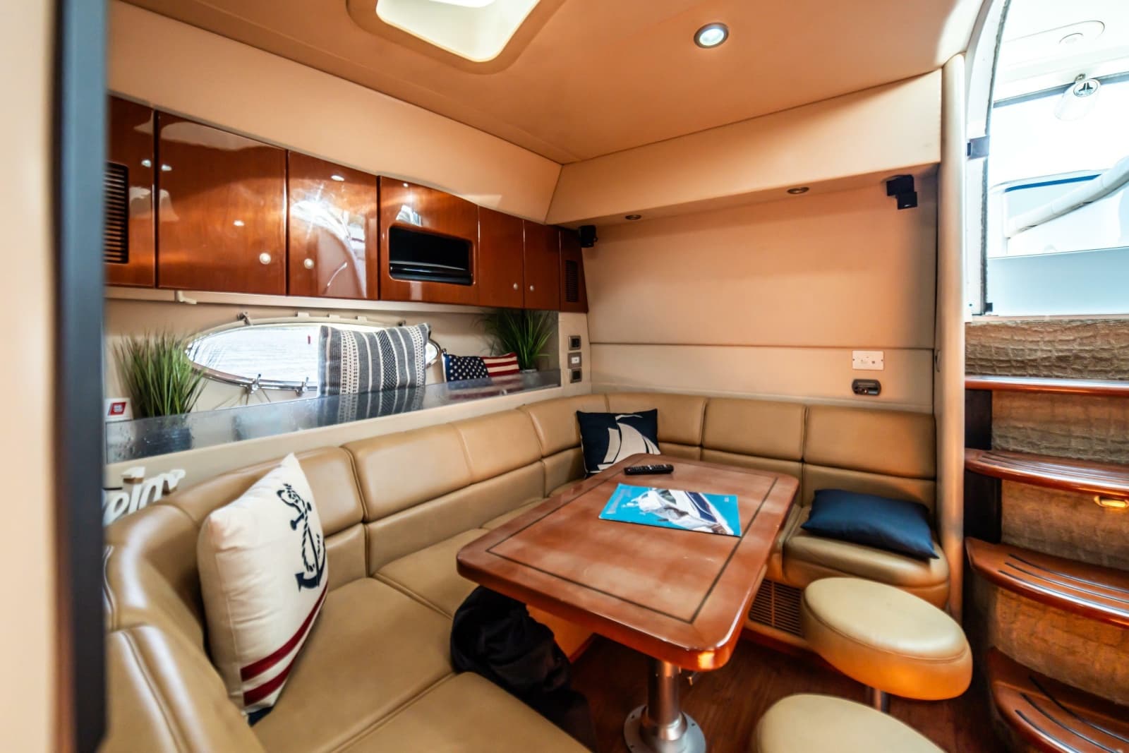 2008 Formula 45 Yacht