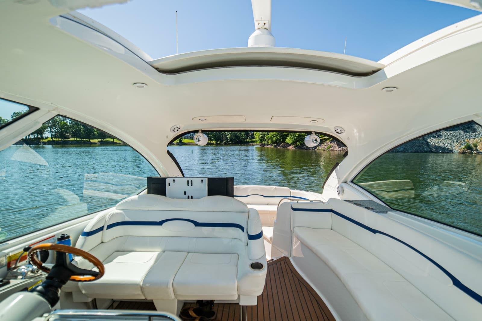 2008 Formula 45 Yacht
