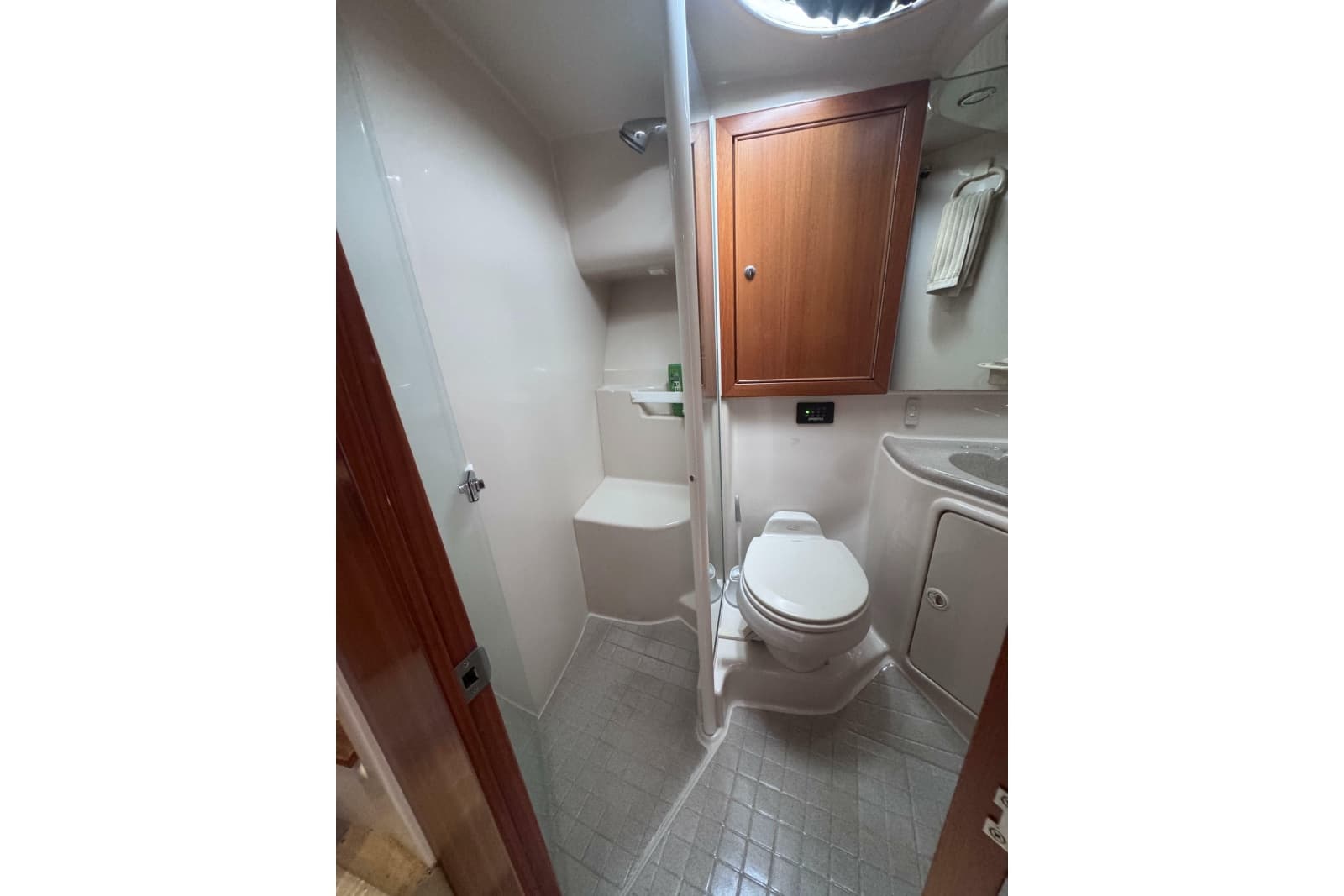 2006 Riviera 37 Flybridge