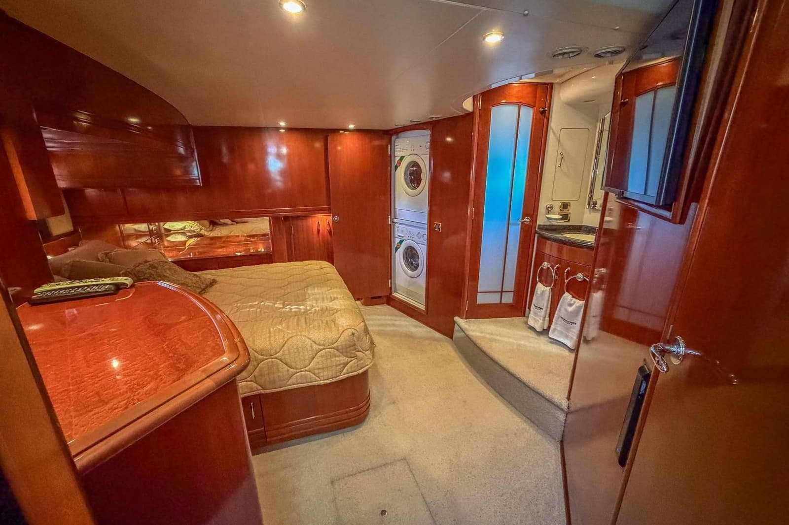 2005 Carver 570 Voyager Pilothouse