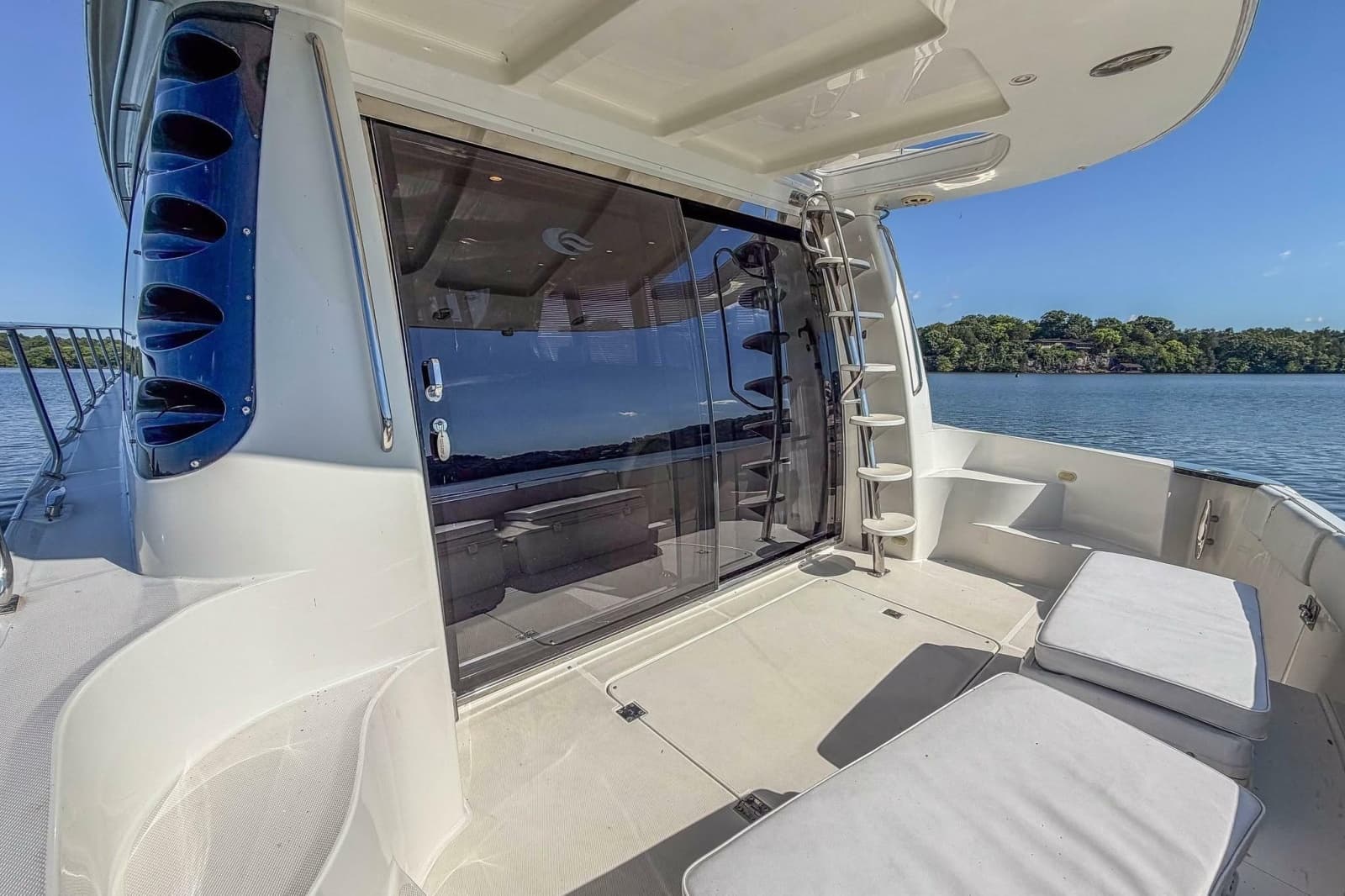2005 Carver 570 Voyager Pilothouse