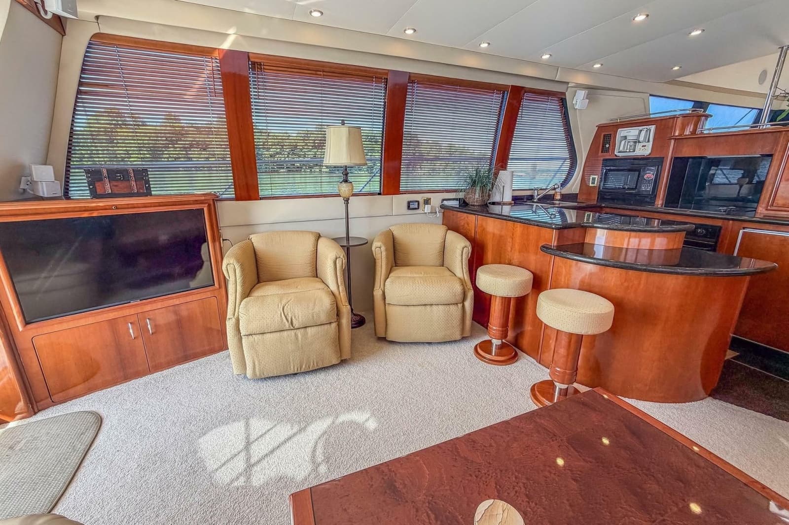 2005 Carver 570 Voyager Pilothouse