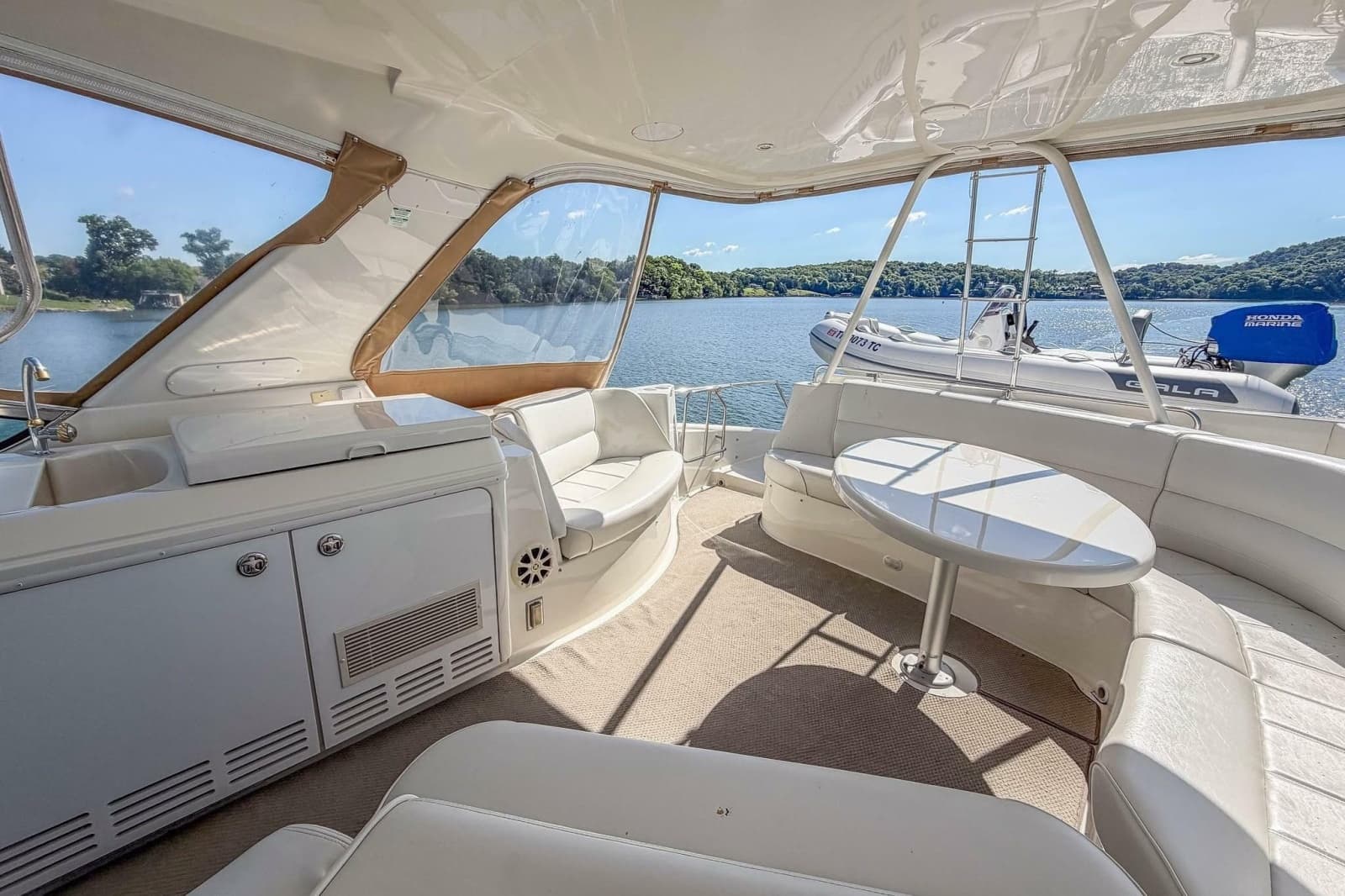 2005 Carver 570 Voyager Pilothouse
