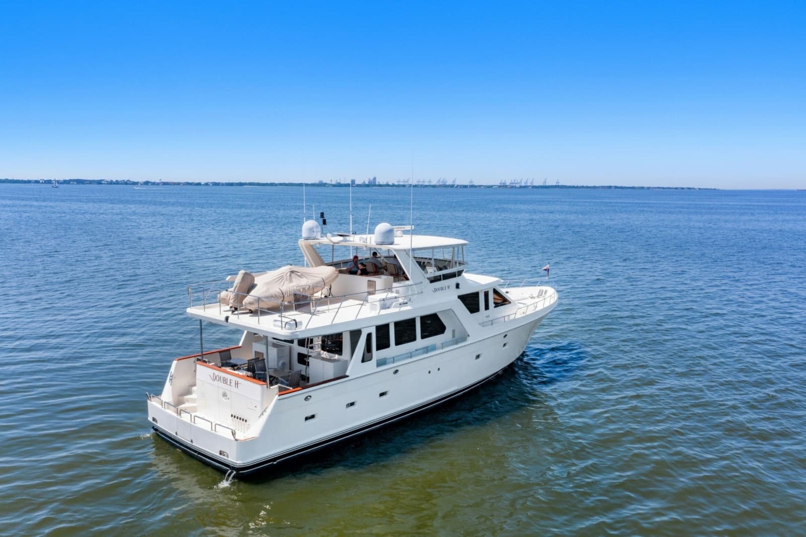 2005 Offshore Yachts 66 Pilot House