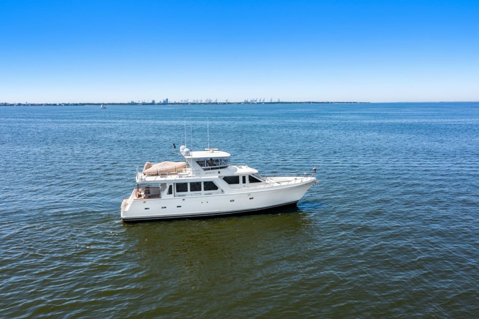 2005 Offshore Yachts 66 Pilot House