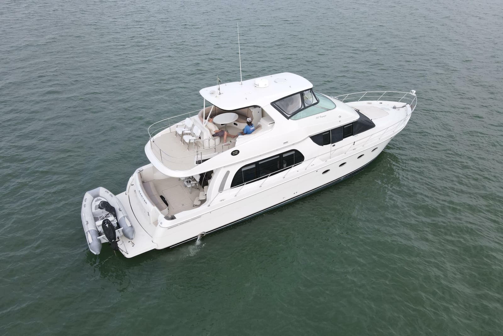 2004 Carver 560 Voyager