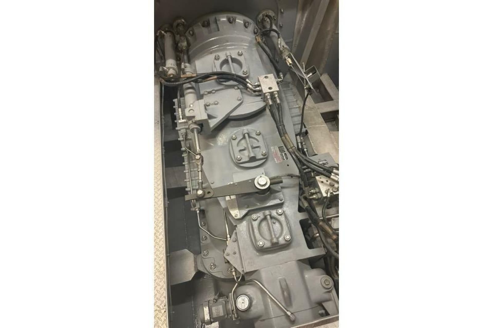 2004 Custom Supply Boat