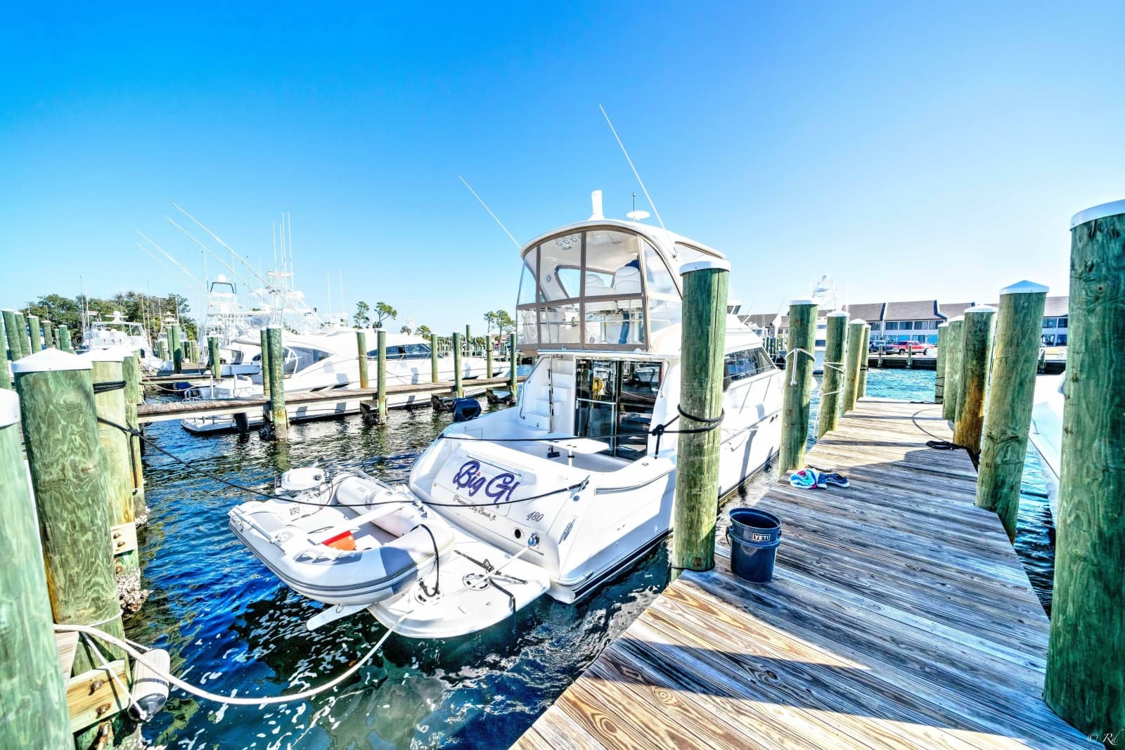 2004 Sea Ray 480 Sedan Bridge