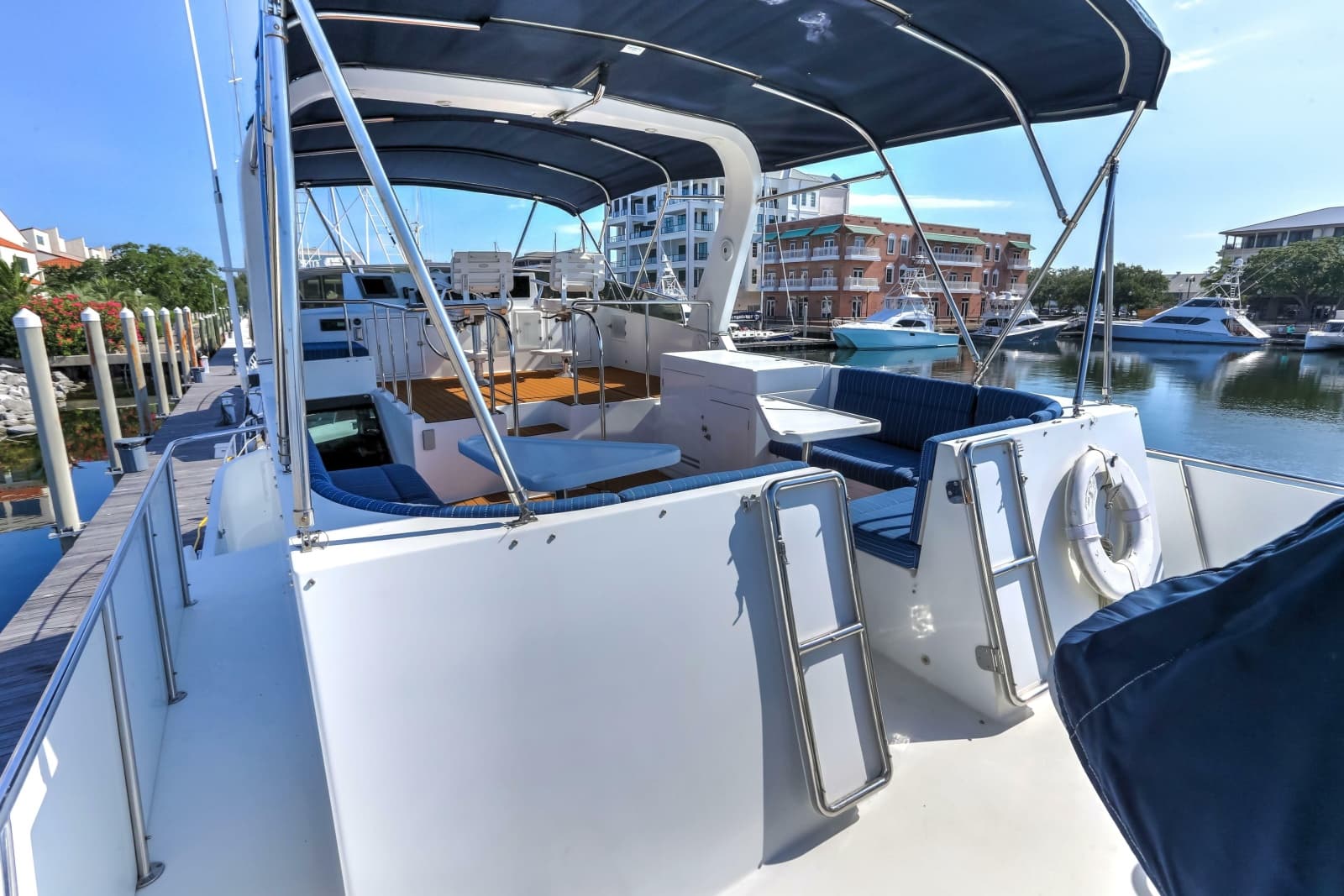 2003 Jefferson Pilothouse 57