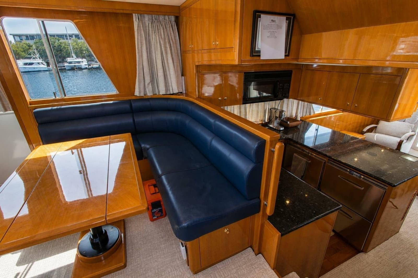 2003 Jefferson Pilothouse 57