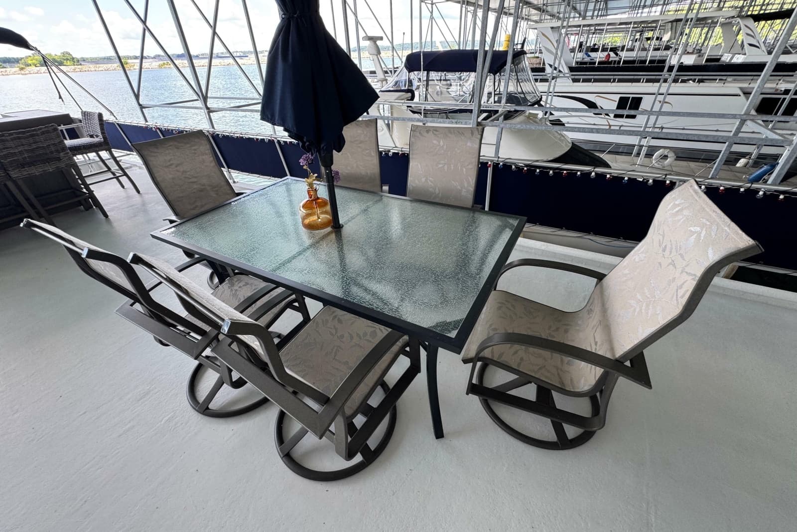 2003 Stardust Cruisers 71x16