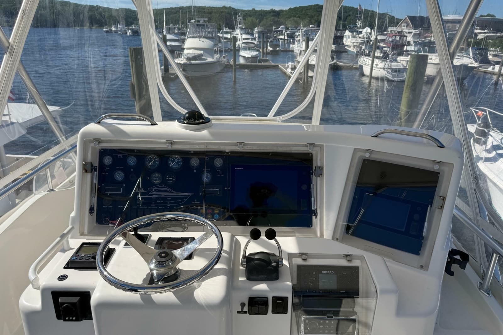 2002 Bertram 390 Convertible