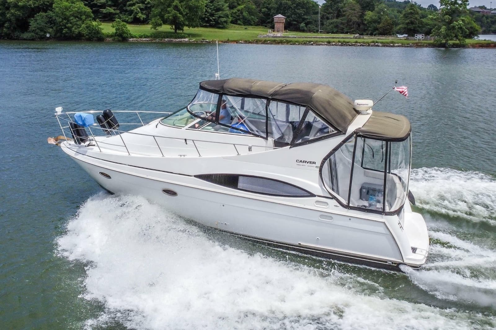 2002 Carver 350 Mariner