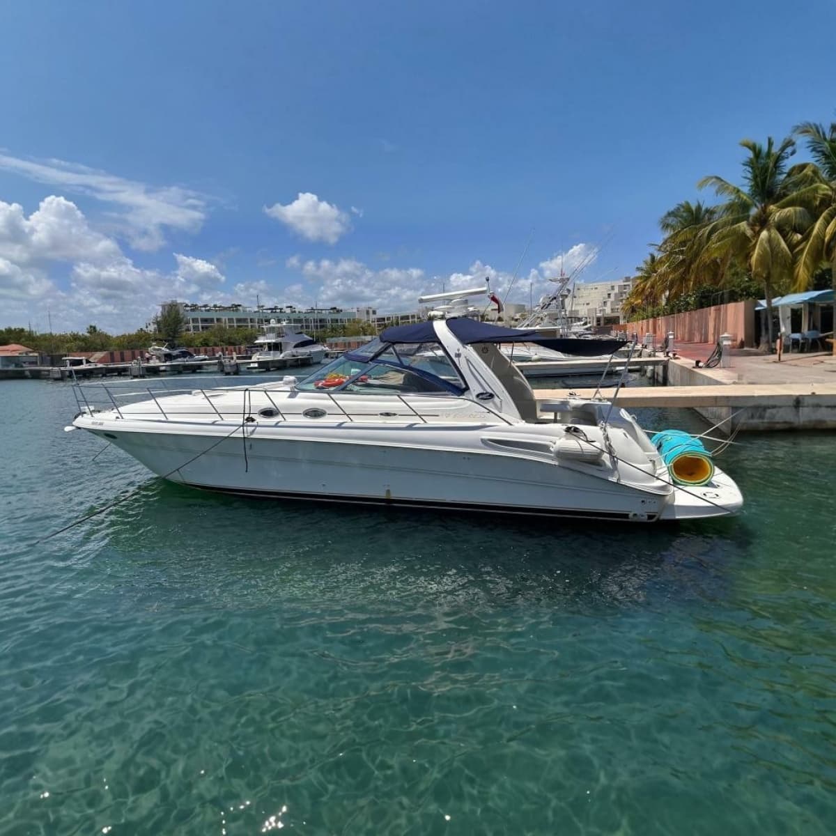 2002 Sea Ray 410 Express Cruiser