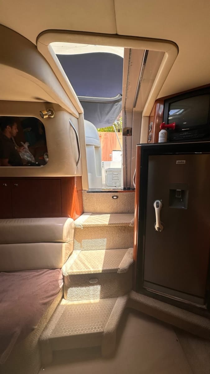 2002 Sea Ray 410 Express Cruiser