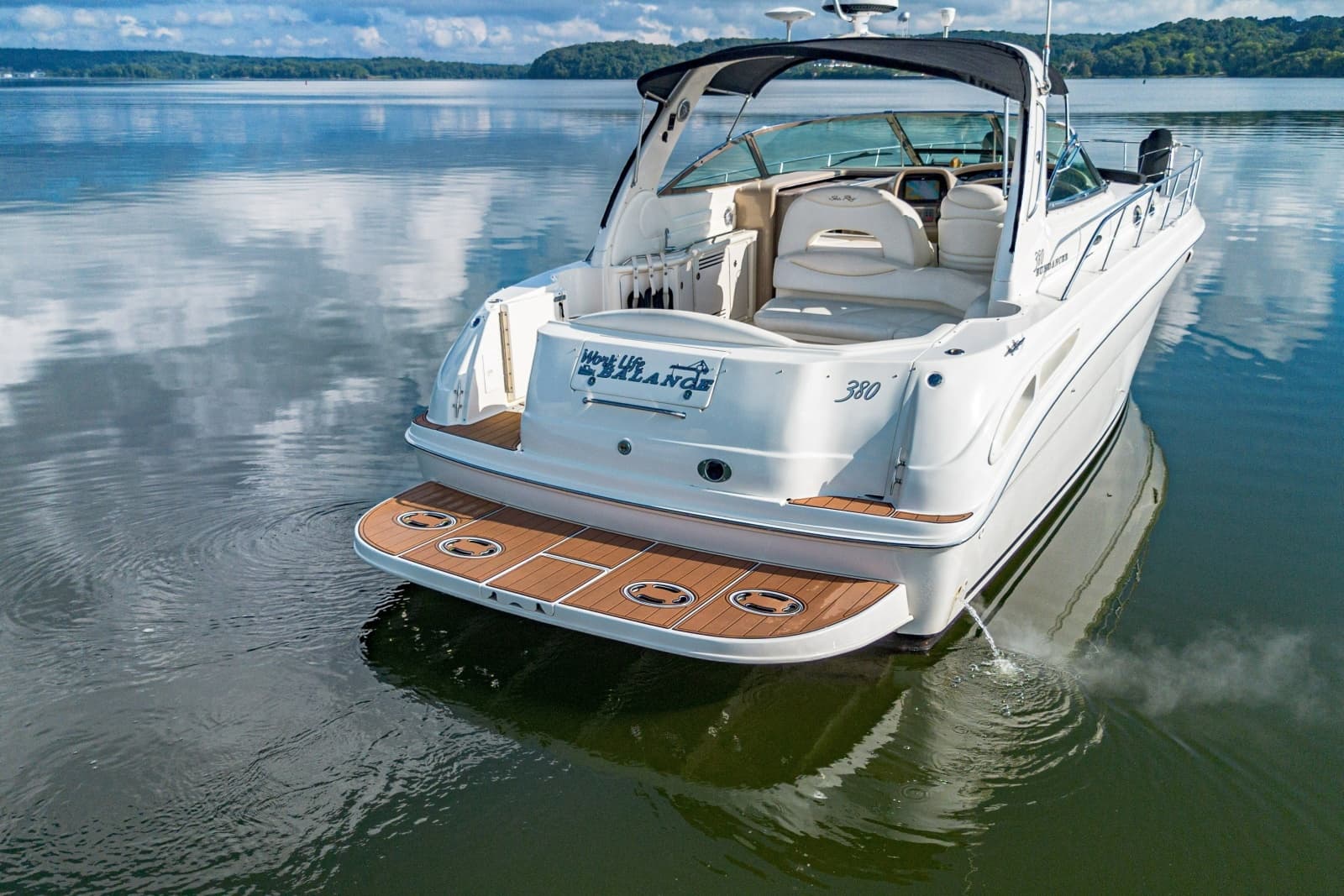 2001 Sea Ray 380 Sundancer