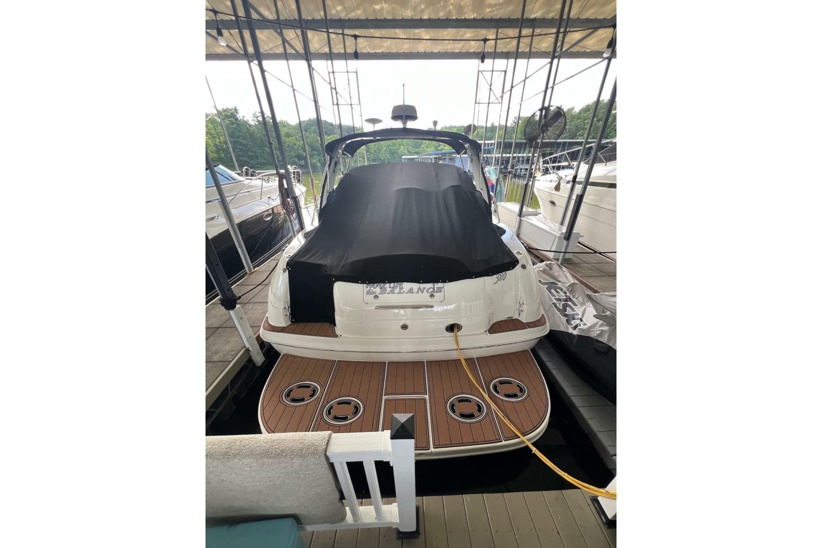 2001 Sea Ray 380 Sundancer