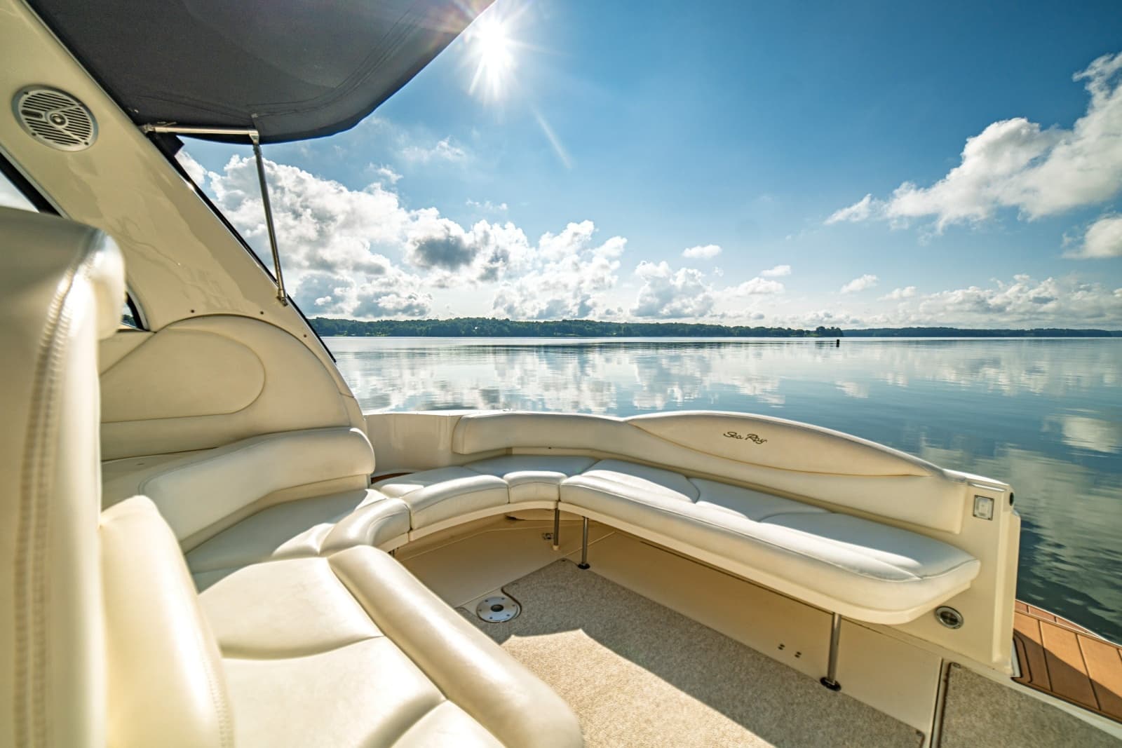 2001 Sea Ray 380 Sundancer