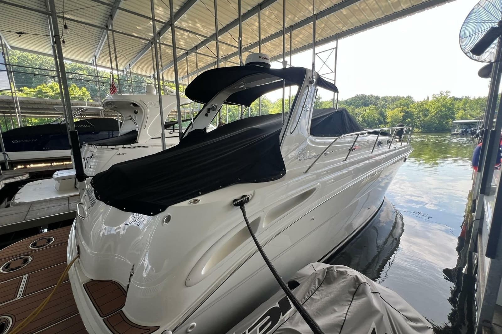 2001 Sea Ray 380 Sundancer