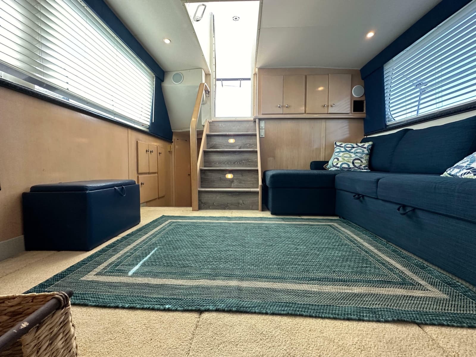 2000 Carver 406 Motor Yacht