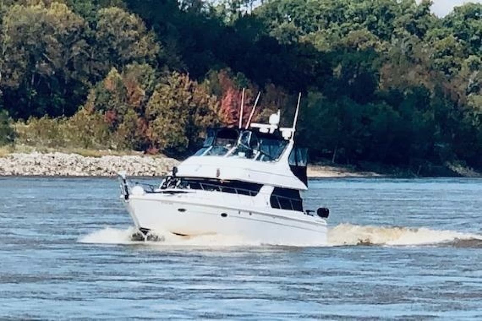 1999 Carver 450 Voyager Pilothouse
