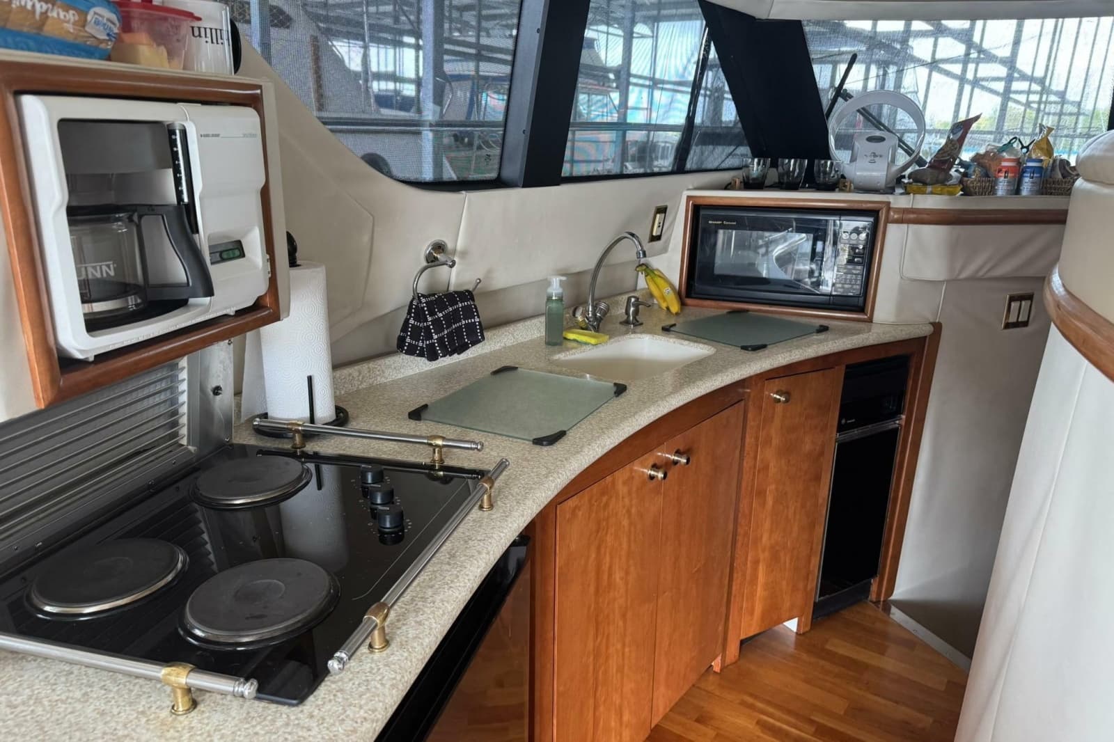 1999 Carver 450 Voyager Pilothouse