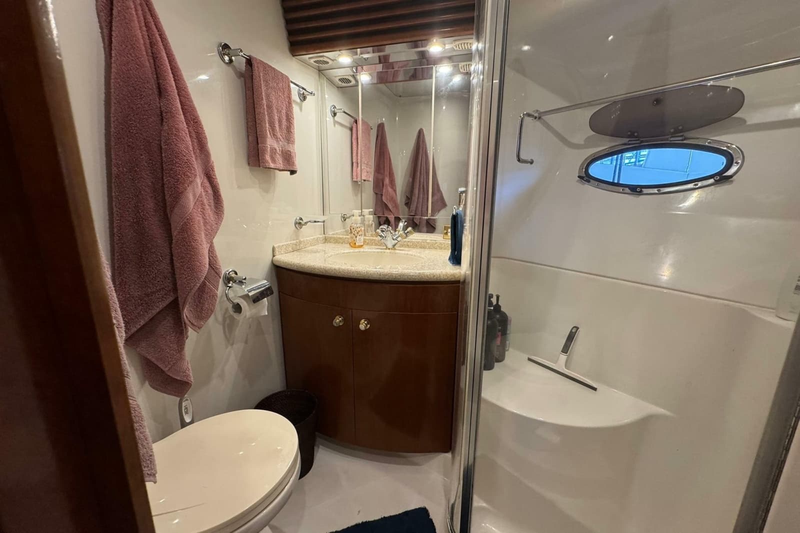 1999 Carver 450 Voyager Pilothouse