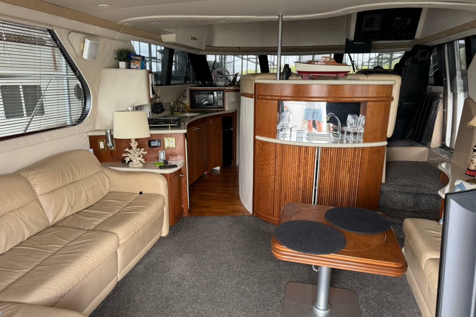 1999 Carver 450 Voyager Pilothouse