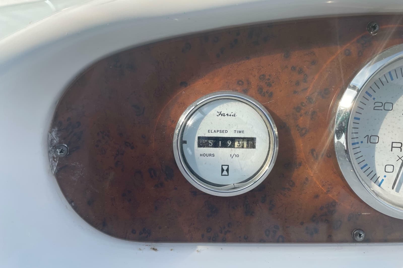 1999 Silverton 360 Express