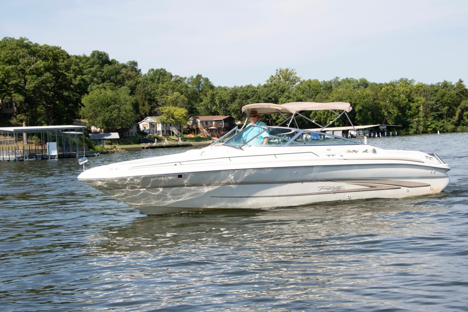 1998 Sea Ray 280 Bow Rider